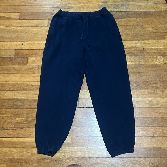 Lululemon Men’s Steady State Relaxed Joggers in Navy, size Small - Picture 2 of 13